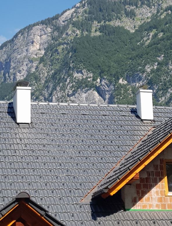 Obložni elementi za plinske dimnike v stanovanjskem naselju Rače