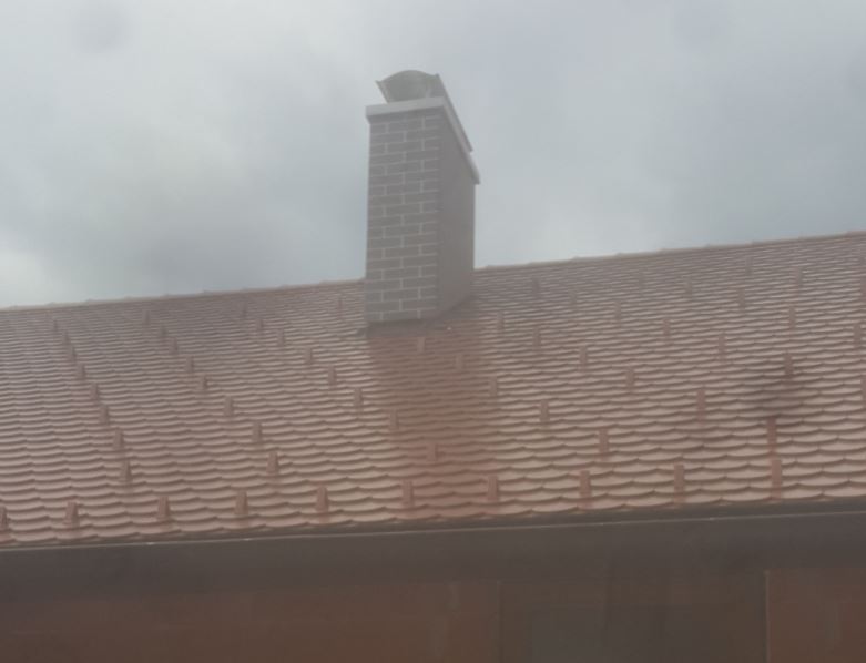 Zaključek dimnika z obložnim elementom