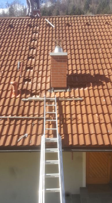 Zaključek dimnika z obložnim elementom