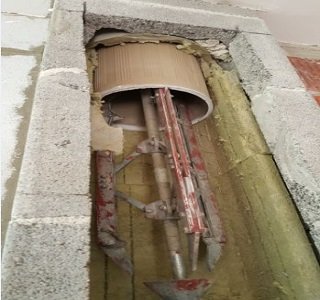 Menjava priključka za peč ter čistilnih vratic.