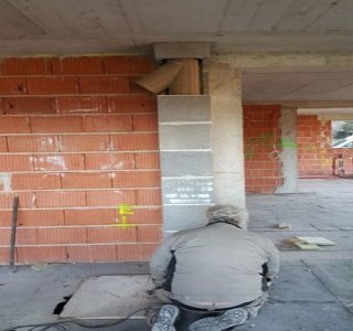 Prestavljanje priključka na desno stran