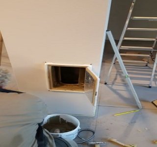Montaža nadomestnih dimniških vratc